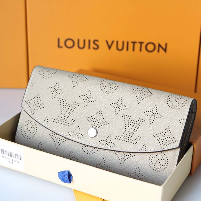 Louis Vuitton LV Unisex Iris Wallet Galet Grey Mahina Perforated Calf Leather (4)