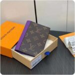 Louis Vuitton LV Unisex Passport Cover Purple Monogram Macassar Coated Canvas Cowhide Leather – Bild 3