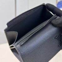 Louis Vuitton LV Unisex Pilot Wallet Black LV Aerogram Cowhide Leather Tone-On-Tone Hardware (6)