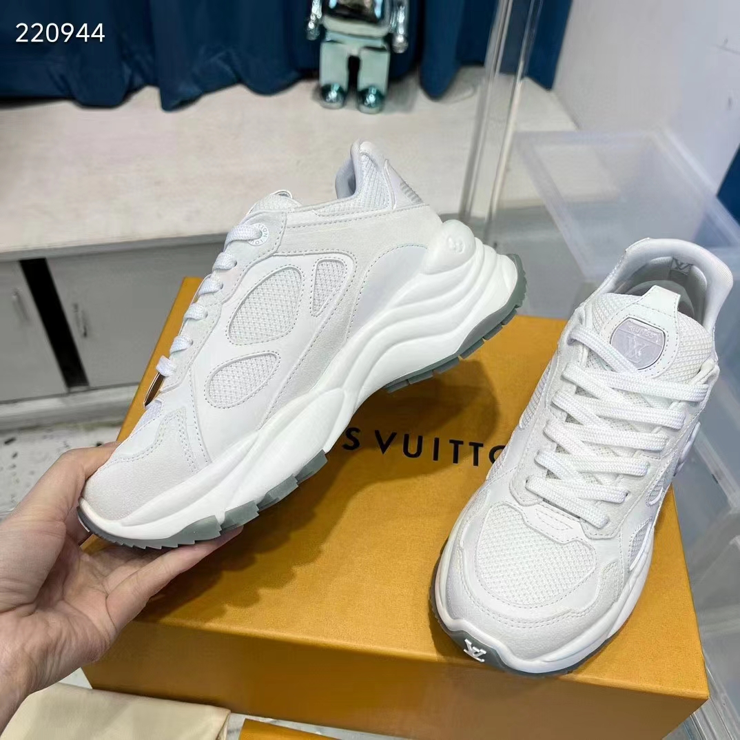 Louis Vuitton LV Unisex Run 55 Sneaker White Mix Materials Lifted Rubber Outsole 1ACGQN (10)