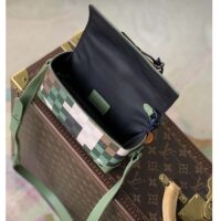 Louis Vuitton LV Unisex Steamer Wearable Wallet Green Damoflage Coated Canvas Leather Textile Lining (1)