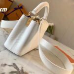 Louis Vuitton LV Women Capucines Mini Handbag Galet Taurillon Leather - Imagen 4