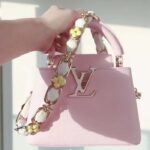 Louis Vuitton LV Women Capucines Mini Handbag Jasmine Pink Taurillon Leather - immagine 3
