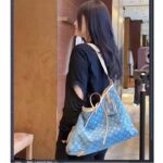 Louis Vuitton LV Women CarryAll MM Denim Blue GOTS Certified Cotton Monogram Denim Canvas - Imagen 12