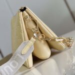 Louis Vuitton LV Women Coussin BB Handbag Chic Yellow Varnished Calfskin Lambskin Cowhide-Leather M24560 – Bild 6