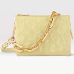 Louis Vuitton LV Damen Coussin BB Handtasche Chic Gelb Lackiertes Kalbsleder Lammfell Rindsleder M24560