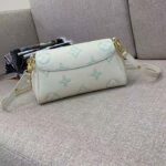 Louis Vuitton LV Women Favorite Green Monogram Empreinte Embossed Supple Grained Cowhide Leather - Image 4