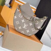 Louis Vuitton LV Women Loop Hobo Dove Gray Cream Monogram Empreinte Embossed Grained Cowhide Leather (11)