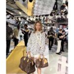 Louis Vuitton LV Unisex Speedy P9 Bandoulière 25 Monogram Soft Calfskin Natural Cowhide-Leather - Image 10