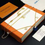 Louis Vuitton Women LV Floragram Necklace - Bild 5