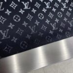 Louis Vuitton Men LV SKI Monogram Gradient Cotton T-Shirt Regular Fit Ribbed Neck Black – Image 7