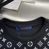 Louis Vuitton Men LV SKI Monogram Gradient Cotton T-Shirt Regular Fit Ribbed Neck Black (2)