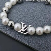 Louis Vuitton Men Monogram Pearls Bracelet (1)