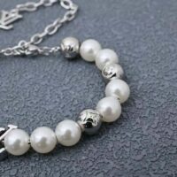 Louis Vuitton Men Monogram Pearls Bracelet (1)