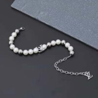 Louis Vuitton Men Monogram Pearls Bracelet (1)