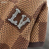 Louis Vuitton Men Short-Sleeved Cotton Damier Crewneck Crystal LV Patch Regular Fit Pop Jacquard 1AFIUP (4)