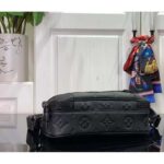 Louis Vuitton Unisex LV Alpha Wearable Wallet Monogram Shadow Cowhide Leather Black - Bild 5