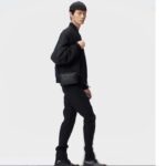 Louis Vuitton Unisex LV Alpha Wearable Wallet Monogram Shadow Cowhide Leather Black - Bild 11