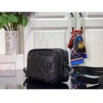 Louis Vuitton Unisex LV Alpha Wearable Wallet Monogram Shadow Cowhide Leather Black - Bild 4