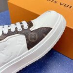 Louis Vuitton Unisex LV Trainer Sneaker White Calf Leather Patent Monogram Canvas - Image 9