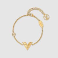 Louis Vuitton Women Essential V Bracelet (1)
