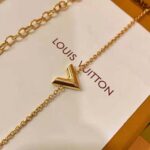 Louis Vuitton Women Essential V Bracelet – Bild 8
