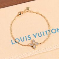 Louis Vuitton Women Idylle Blossom Bracelet Pink Gold and Diamonds (1)