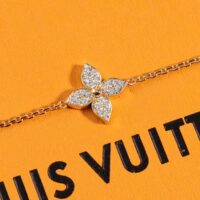 Louis Vuitton Women Idylle Blossom Bracelet Pink Gold and Diamonds (1)