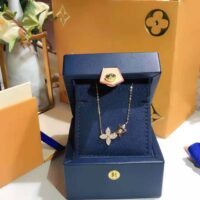 Louis Vuitton Women Idylle Blossom Necklace in Pink Gold (1)