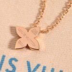 Louis Vuitton Women Idylle Blossom Pendant Pink Gold and Diamonds – Image 7
