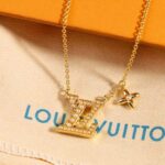 Louis Vuitton Women LV Iconic Pearls Necklace - Bild 4
