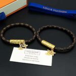 Louis Vuitton Women LV Push Bracelet - immagine 7