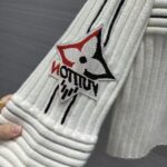 Louis Vuitton Men LV SKI Contrast Accent Pullover Wool Yack Milky White - Bild 8