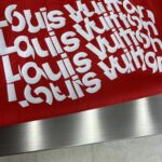 Louis Vuitton Men LV SKI Short-Sleeved Cotton T-Shirt Regular Fit Cherry Red Cotton - immagine 6