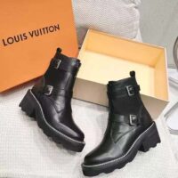 Louis Vuitton Women Shoes LV Beaubourg Ankle Boot Black Calf Leather Micro Outsole (9)