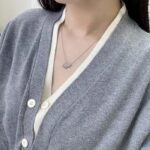 Chanel Women CC Étoile Filante Necklace 18K White Gold Diamonds - Imagen 12