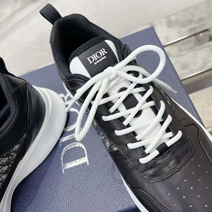 Dior Unisex B25 Runner Sneaker Black Smooth Calfskin Beige Oblique Jacquard Reference 3SN299ZIR_H965 (5)