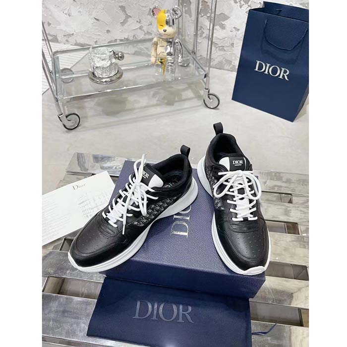 Dior Unisex B25 Runner Sneaker Black Smooth Calfskin Beige Oblique Jacquard Reference 3SN299ZIR_H965 (8)