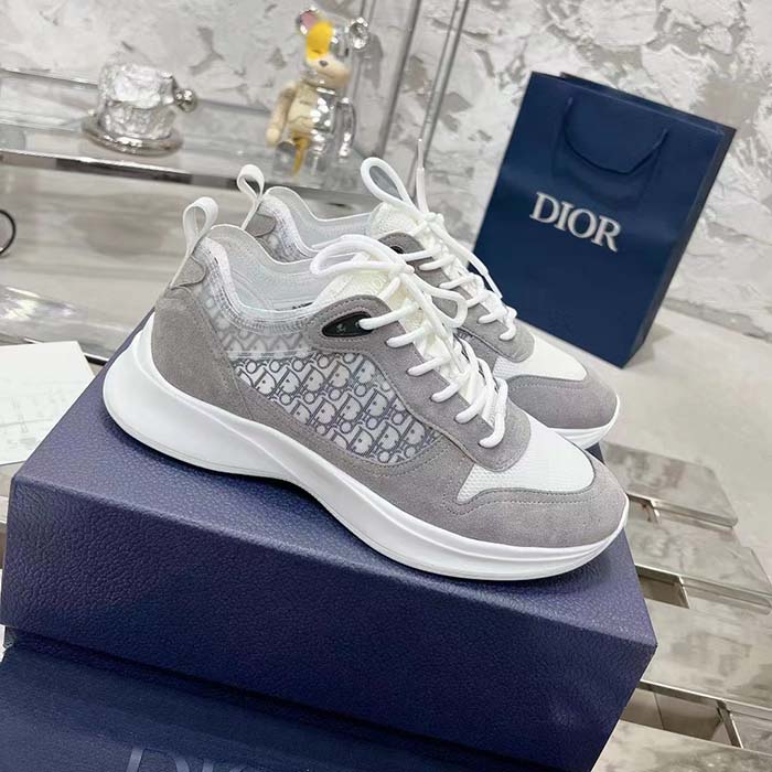Dior Unisex B25 Runner Sneaker Gray Blue Dior Oblique Canvas Suede Reference 3SN283ZMI_H865 (6)