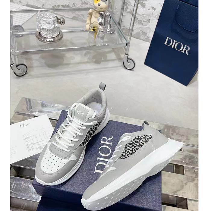 Dior Unisex B25 Runner Sneaker Grey White Smooth Calfskin Beige Black Oblique Jacquard Reference 3SN299ZIR_H165 (9)