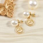Dior Women Dior Tribales Earrings White Resin Pearls Latte Glass – Image 3