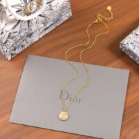 Dior Women Petit CD Baroque Necklace White Resin Pearls Latte Glass (2)