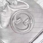 Gucci Women GG Blondie Mini Bucket Bag Silver Metallic Leather - Imagen 8