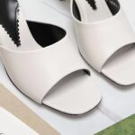 Gucci Women Interlocking G Heel Sandal White Leather Mid 7.6 CM Heel - Bild 9