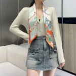 Sciarpa Hermes Super Silk Quest Detail da donna in twill arancione 90