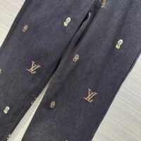 Louis Vuitton Men LV RUNWAY Embroidered Bootcut Denim Pants Indigo Cotton 1AFI93 (9)