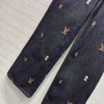 Louis Vuitton Men LV RUNWAY Embroidered Bootcut Denim Pants Indigo Cotton 1AFI93 - immagine 4