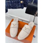 Louis Vuitton Unisex LV Capri Open Back Loafer White Calf Leather 1AC7OQ – Bild 5