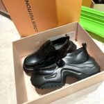 Louis Vuitton Women LV Archlight 2.0 Platform Loafer Black Calf Leather 1ABIJZ - immagine 3