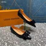 Louis Vuitton Women LV Blossom Flat Ballerina Black Patent Leather - Imagen 5